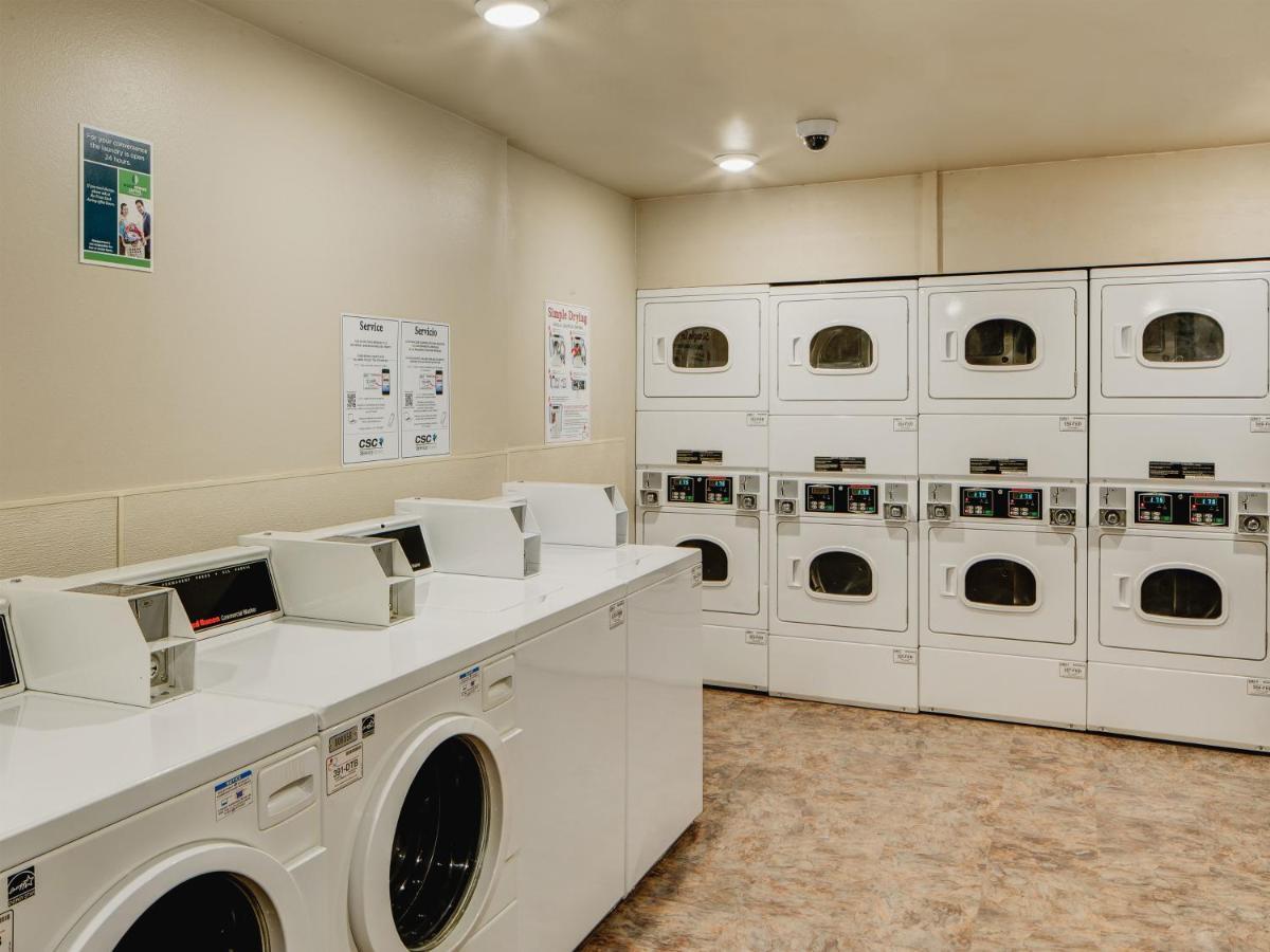 Woodspring Suites Tulsa Extérieur photo