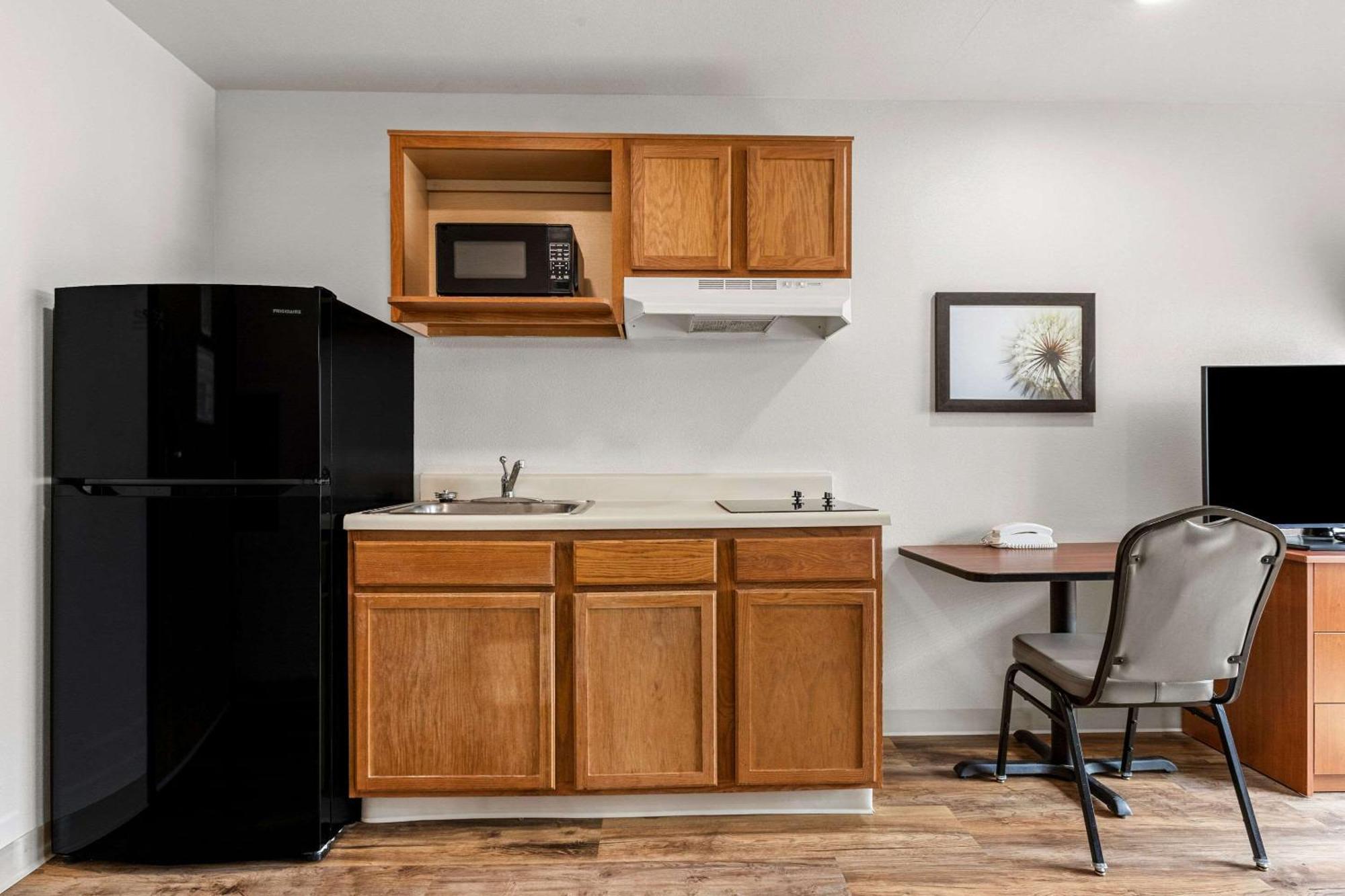Woodspring Suites Tulsa Extérieur photo