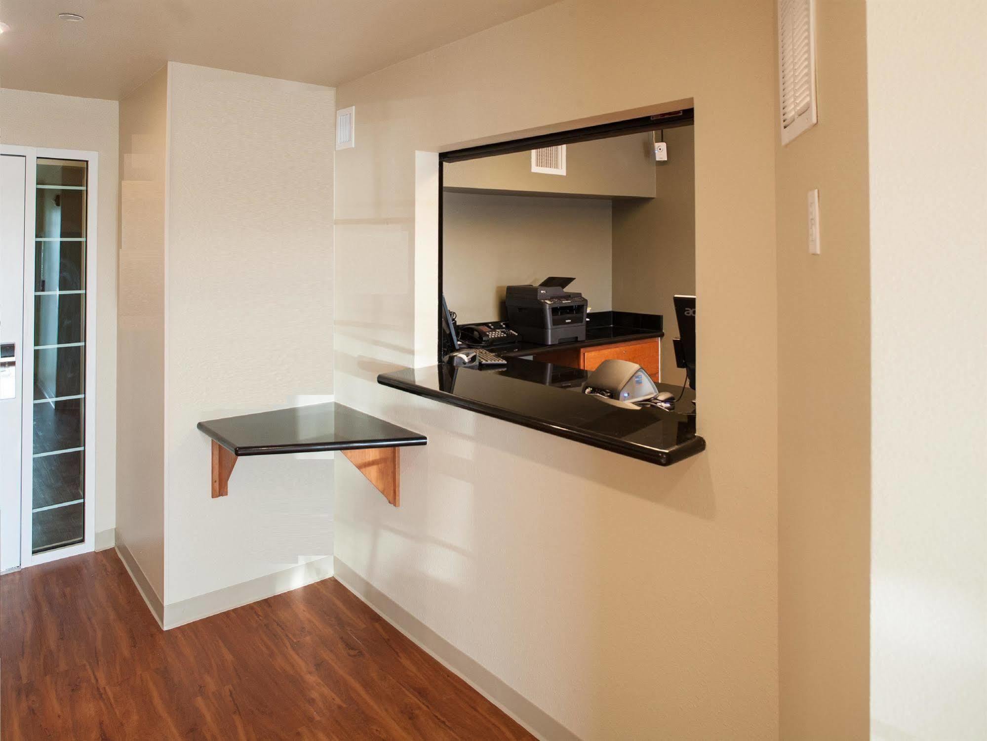 Woodspring Suites Tulsa Extérieur photo